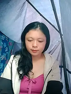 Snapshot of lisa-bae00 chatting on 8, 11, 2025 lisa-bae00 online show from 8, 11, 2025