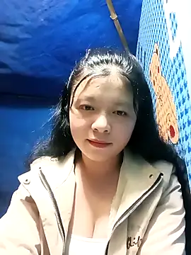 Snapshot of lisa-bae00 chatting on 23, 11, 2025 lisa-bae00 online show from 23, 11, 2025