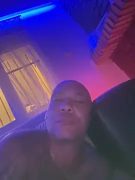 Snapshot of gitanoMad chatting on 11, 11, 2025 gitanoMad online show from 11, 11, 2025