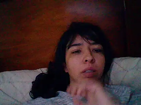 Snapshot of RedVelvet420 chatting on 21, 10, 2025 RedVelvet420 online show from 21, 10, 2025