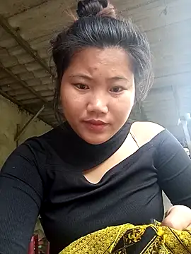 Snapshot of emlylin chatting on 1, 11, 2025 emlylin online show from 1, 11, 2025