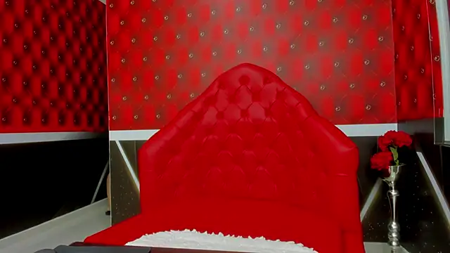 Bianca Millf online show from 1, 2, 2026