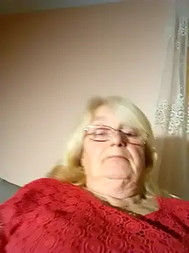 Snapshot of AmyLove353 chatting on 24, 10, 2025 AmyLove353 online show from 24, 10, 2025
