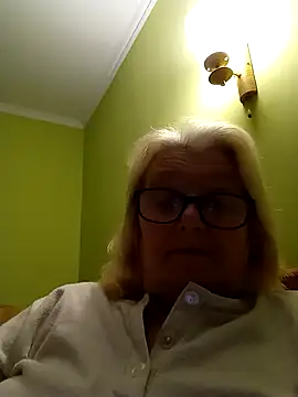 AmyLove353 online show from 14, 2, 2026