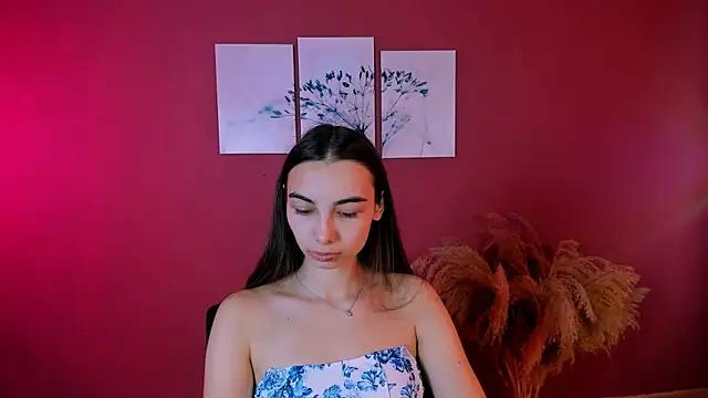 kira light   online show from 24, 10, 2025