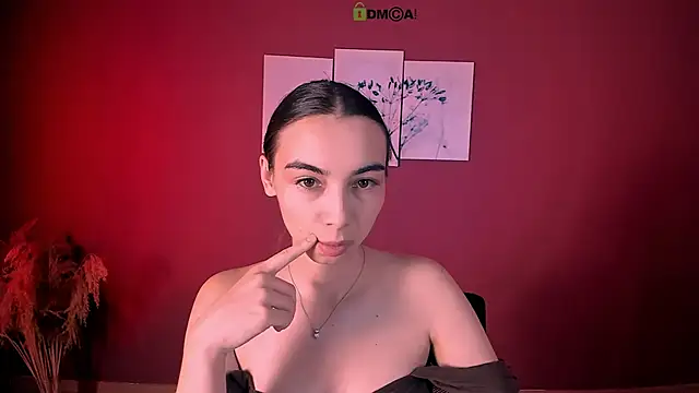 kira light   online show from 24, 11, 2025