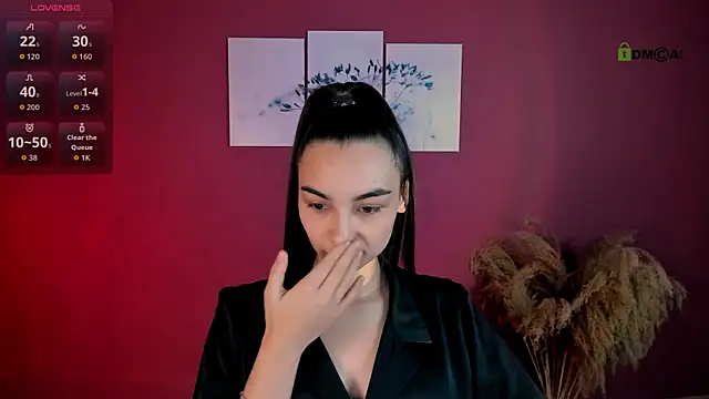 kira light   online show from 5, 12, 2025