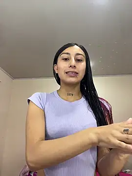 Snapshot of Violeet-Smith chatting on 30, 10, 2025 Violeet-Smith online show from 30, 10, 2025