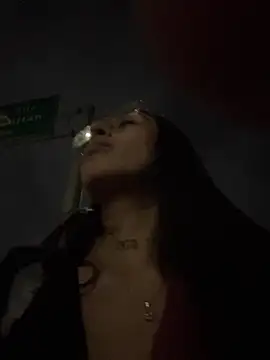 Snapshot of Violeet-Smith chatting on 26, 11, 2025 Violeet-Smith online show from 26, 11, 2025