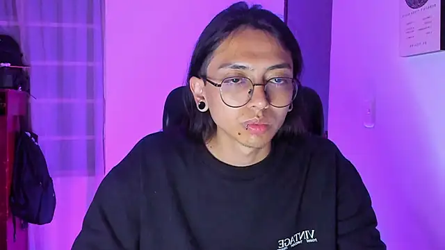  Astrea  online show from 11, 4, 2026