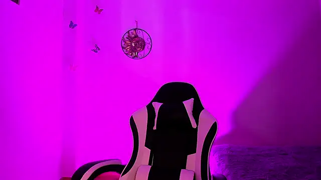 Soouf  online show from 18, 11, 2025