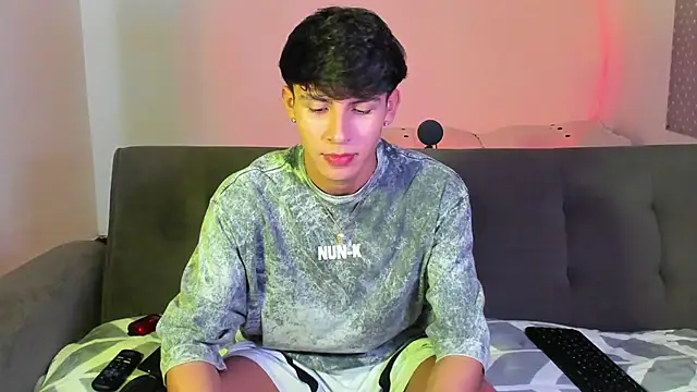 Snapshot of Will_starr chatting on 12, 11, 2025 Will starr online show from 12, 11, 2025