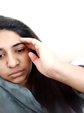 Snapshot of Your_Girl_Zara chatting on 21, 10, 2025 Your Girl Zara online show from 21, 10, 2025