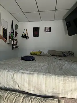 Abby Evanns1 online show from 12, 4, 2026