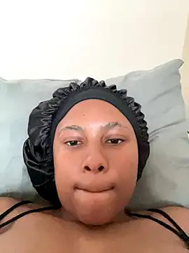 MelaninLeanne online show from 24, 11, 2025