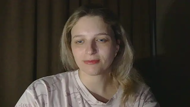 ElisSky301 online show from 3, 2, 2026