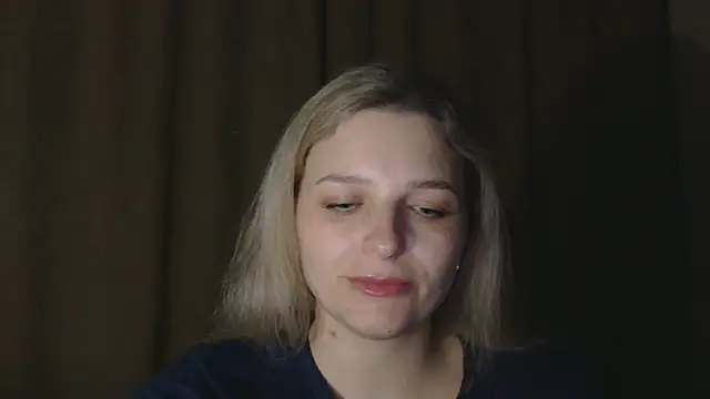 ElisSky301 online show from 8, 2, 2026