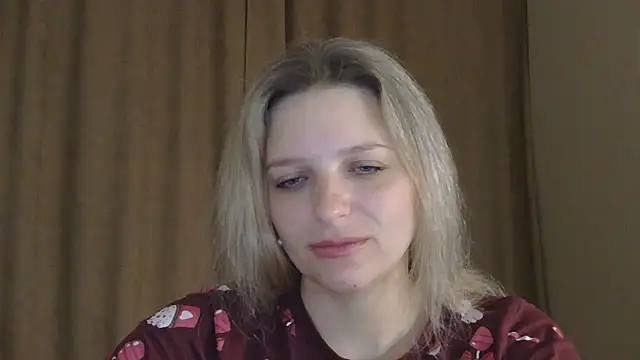 ElisSky301 online show from 5, 3, 2026