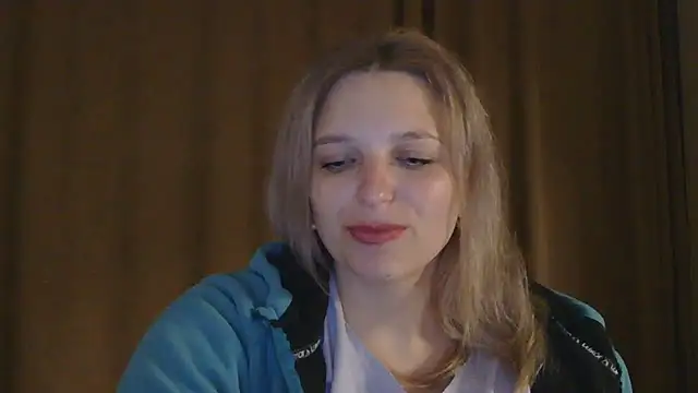 Snapshot of ElisSky301 chatting on 30, 4, 2026 ElisSky301 online show from 30, 4, 2026