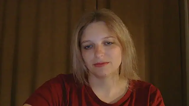Snapshot of ElisSky301 chatting on 7, 5, 2026 ElisSky301 online show from 7, 5, 2026
