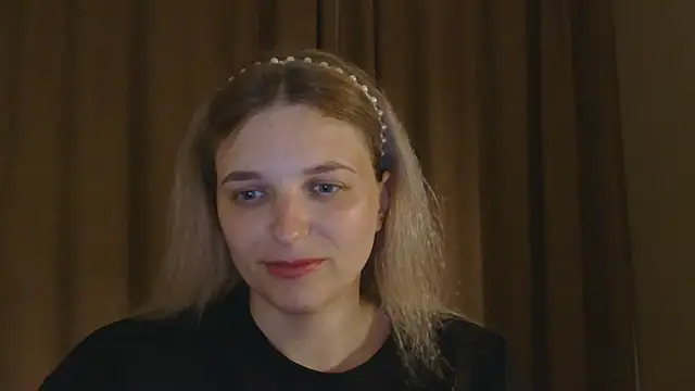 Snapshot of ElisSky301 chatting on 10, 5, 2026 ElisSky301 online show from 10, 5, 2026