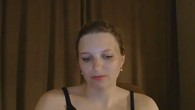 Snapshot of ElisSky301 chatting on 23, 5, 2026 ElisSky301 online show from 23, 5, 2026