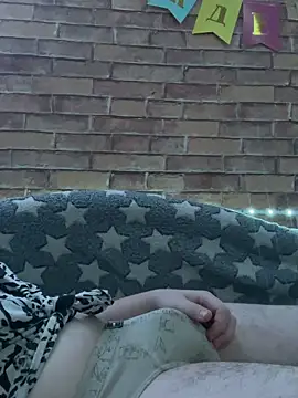 Snapshot of Nikitahi20 chatting on 24, 10, 2025 Nikitahi20 online show from 24, 10, 2025