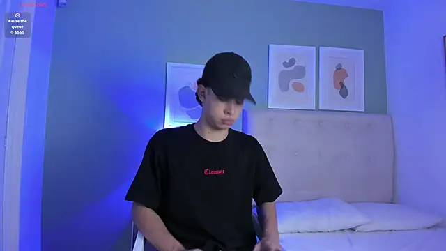 ApoloRicci online show from 16, 2, 2026