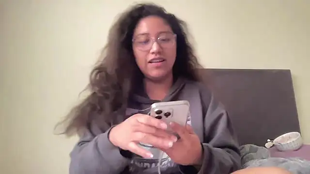 Kmiii21 online show from 24, 10, 2025