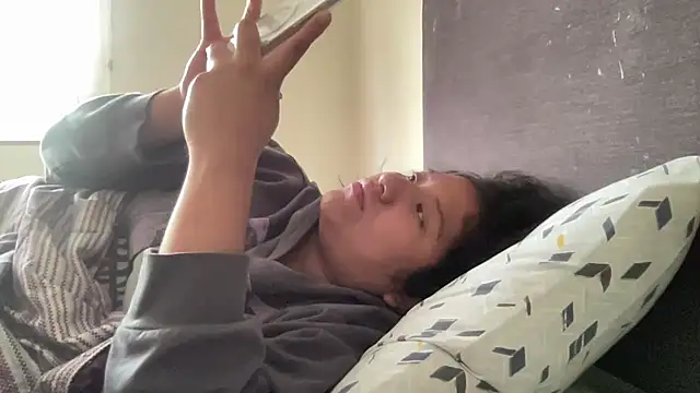 Kmiii21 online show from 7, 11, 2025