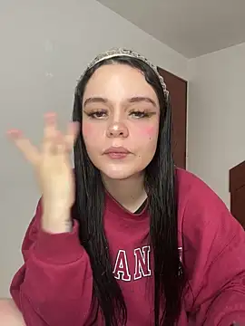 Snapshot of Selena_Roa chatting on 2, 2, 2026 Selena Roa online show from 2, 2, 2026