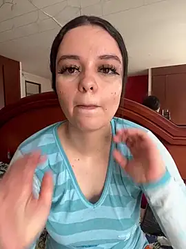 Snapshot of Selena_Roa chatting on 3, 3, 2026 Selena Roa online show from 3, 3, 2026