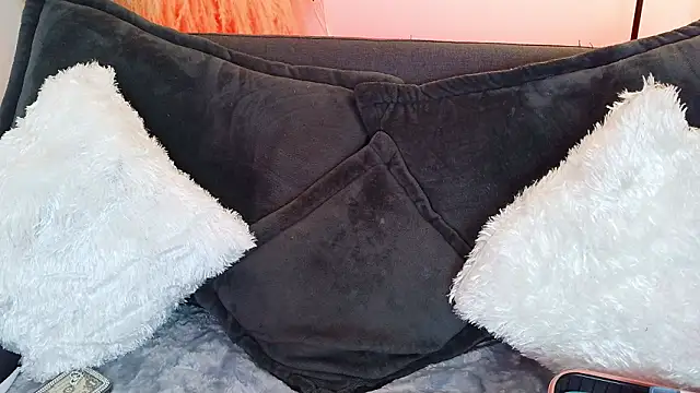 mia roux1 online show from 20, 3, 2026