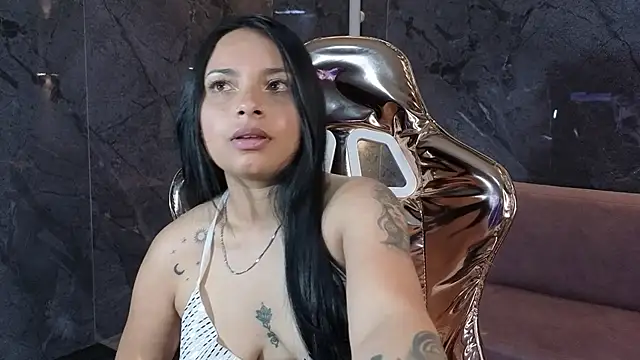 Snapshot of Odette_b chatting on 23, 10, 2025 Odette b online show from 23, 10, 2025