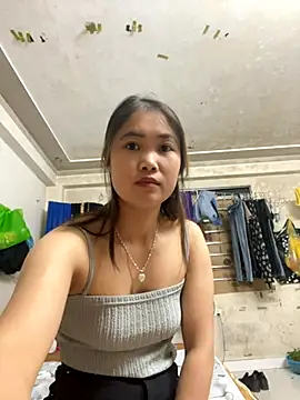 Snapshot of show-hana chatting on 22, 10, 2025 show-hana online show from 22, 10, 2025