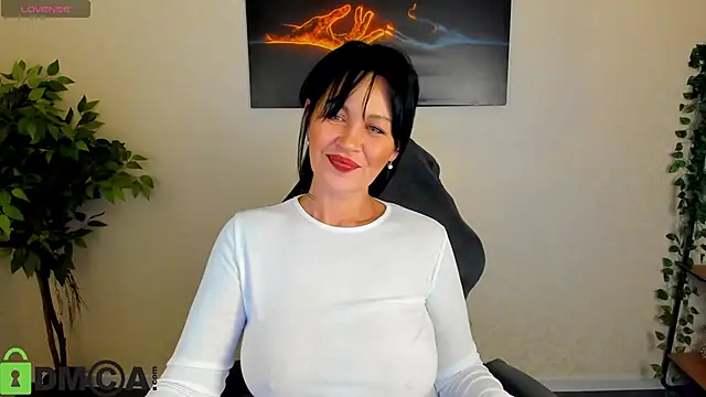 Snapshot of Sara_Devills chatting on 19, 4, 2026 Sara Devills online show from 19, 4, 2026