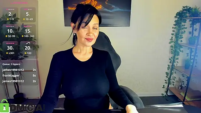 Snapshot of Sara_Devills chatting on 26, 4, 2026 Sara Devills online show from 26, 4, 2026