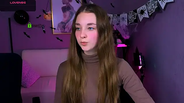 Snapshot of alisabliss chatting on 25, 10, 2025 alisabliss online show from 25, 10, 2025