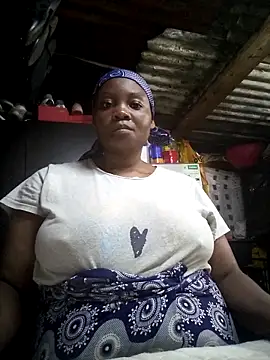 Snapshot of blackbeautyxx92 chatting on 23, 10, 2025 blackbeautyxx92 online show from 23, 10, 2025