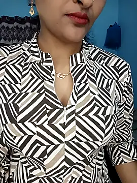 Snapshot of CoupleShow_432 chatting on 4, 2, 2026 CoupleShow 432 online show from 4, 2, 2026