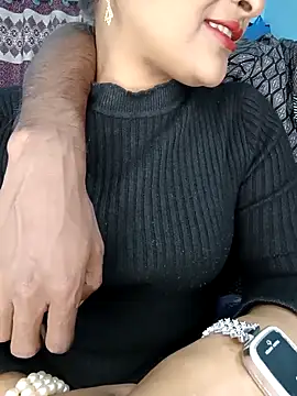 Snapshot of CoupleShow_432 chatting on 5, 2, 2026 CoupleShow 432 online show from 5, 2, 2026