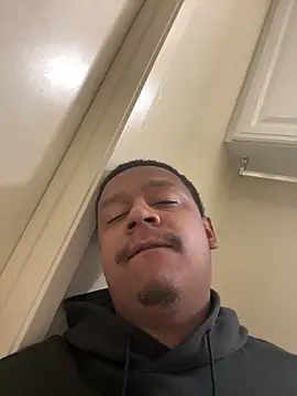 Snapshot of maddfreak0 chatting on 19, 12, 2025 maddfreak0 online show from 19, 12, 2025