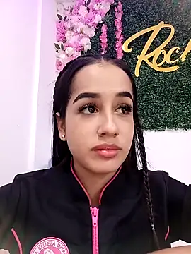 Snapshot of BabyCaramel18 chatting on 22, 10, 2025 BabyCaramel18 online show from 22, 10, 2025