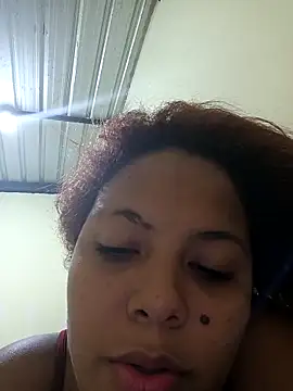 Snapshot of NickiiiNova chatting on 10, 11, 2025 NickiiiNova online show from 10, 11, 2025