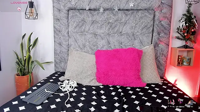 Amatista desire online show from 27, 11, 2025