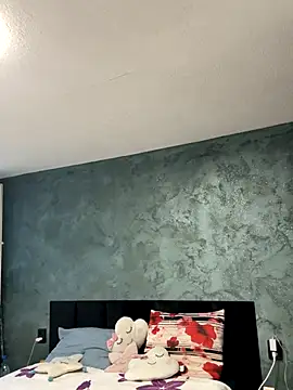 KittenKarlla online show from 10, 11, 2025