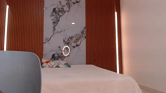 Snapshot of rosselyn_ chatting on 9, 2, 2026 rosselyn online show from 9, 2, 2026