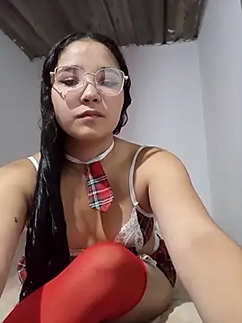 Snapshot of cami_3008 chatting on 10, 11, 2025 cami 3008 online show from 10, 11, 2025