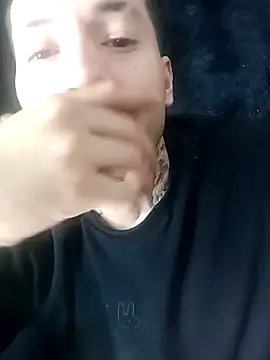 Snapshot of Michaelpardop chatting on 23, 11, 2025 Michaelpardop online show from 23, 11, 2025