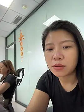 Snapshot of helen31 chatting on 7, 8, 2026 helen31 online show from 7, 8, 2026